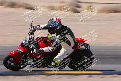 media/Dec-10-2023-SoCal Trackdays (Sun) [[0ce70f5433]]/Turn 9 Inside Set 2 (1115am)/